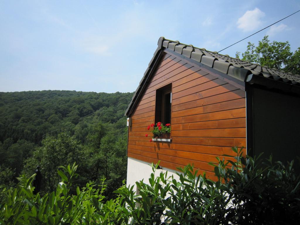 Cottage With A Terrace And A View Of The Valley Aywaille Exteriér fotografie