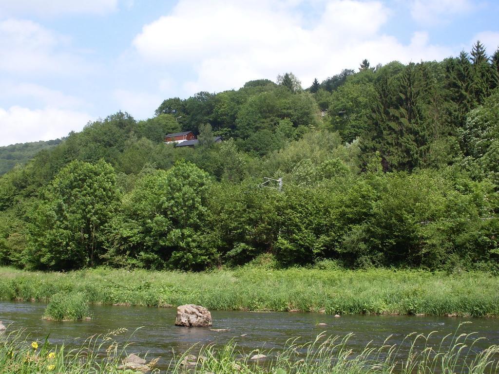 Cottage With A Terrace And A View Of The Valley Aywaille Exteriér fotografie